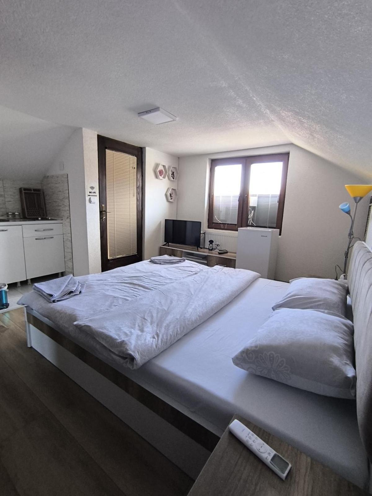 Mountain House - Brezovica Apartment Luaran gambar